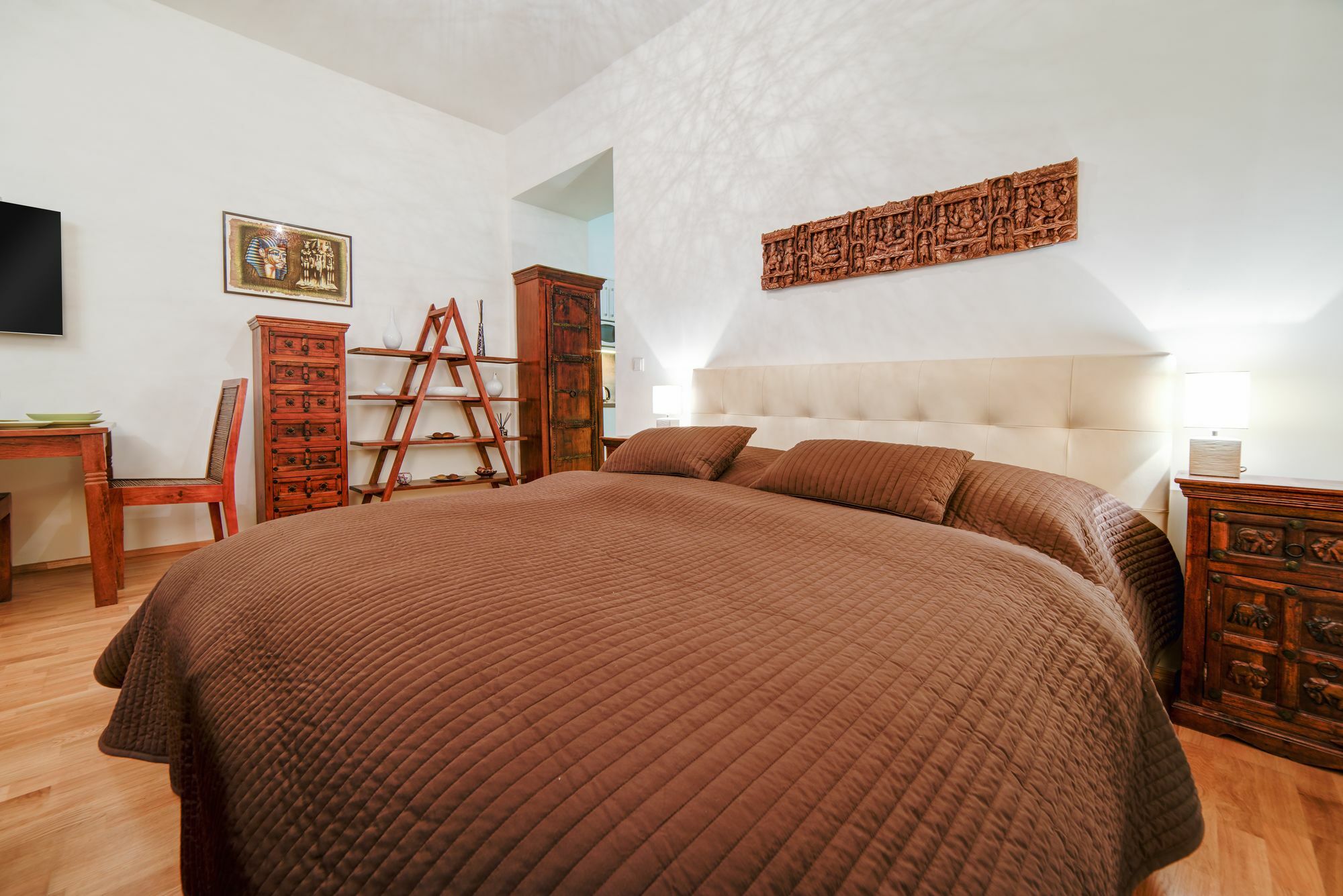 Bishop Apartments เบอร์โน ภายนอก รูปภาพ